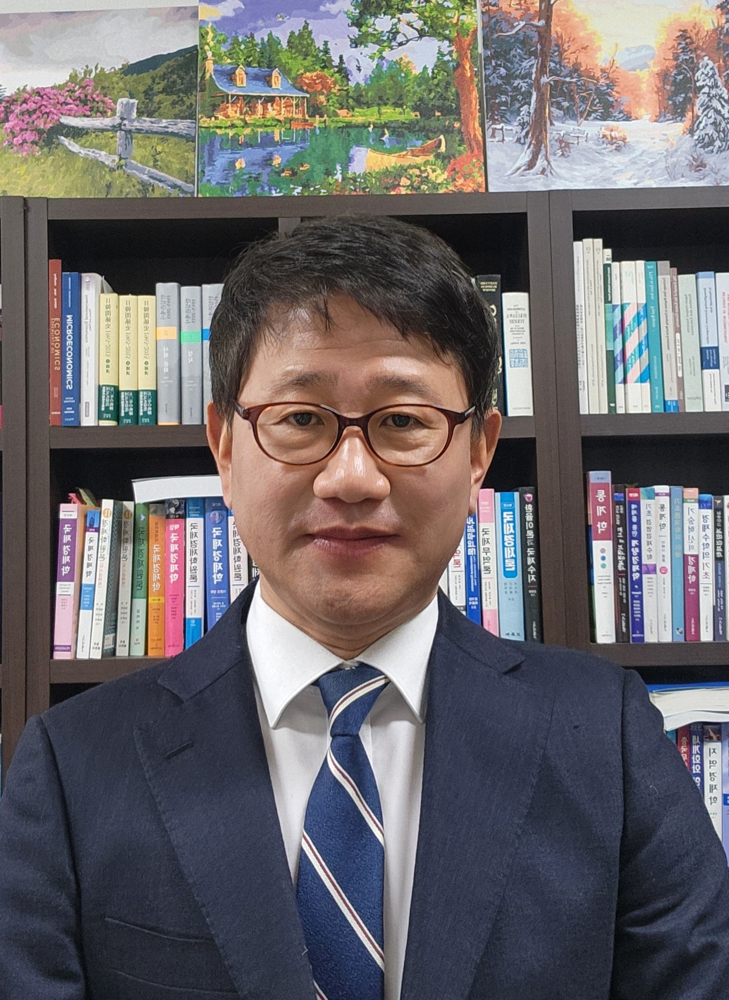 무역학과 이홍배 교수님